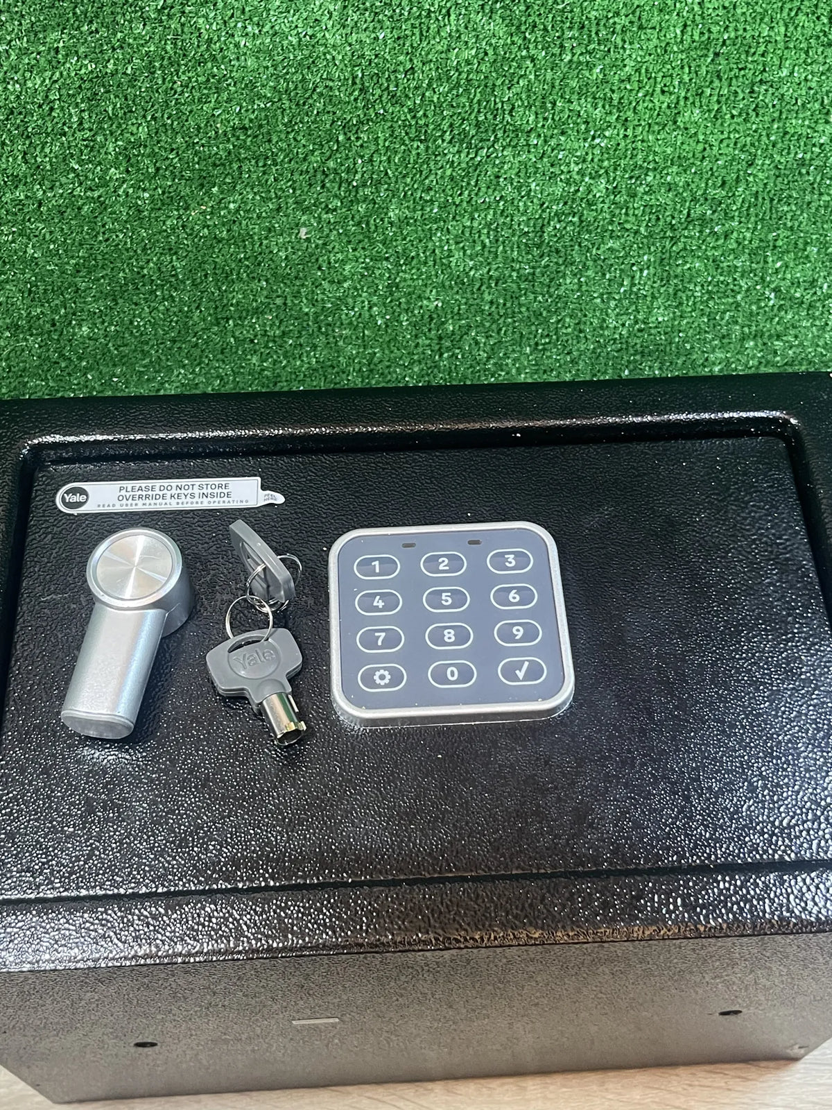 Caja Fuerte Yale