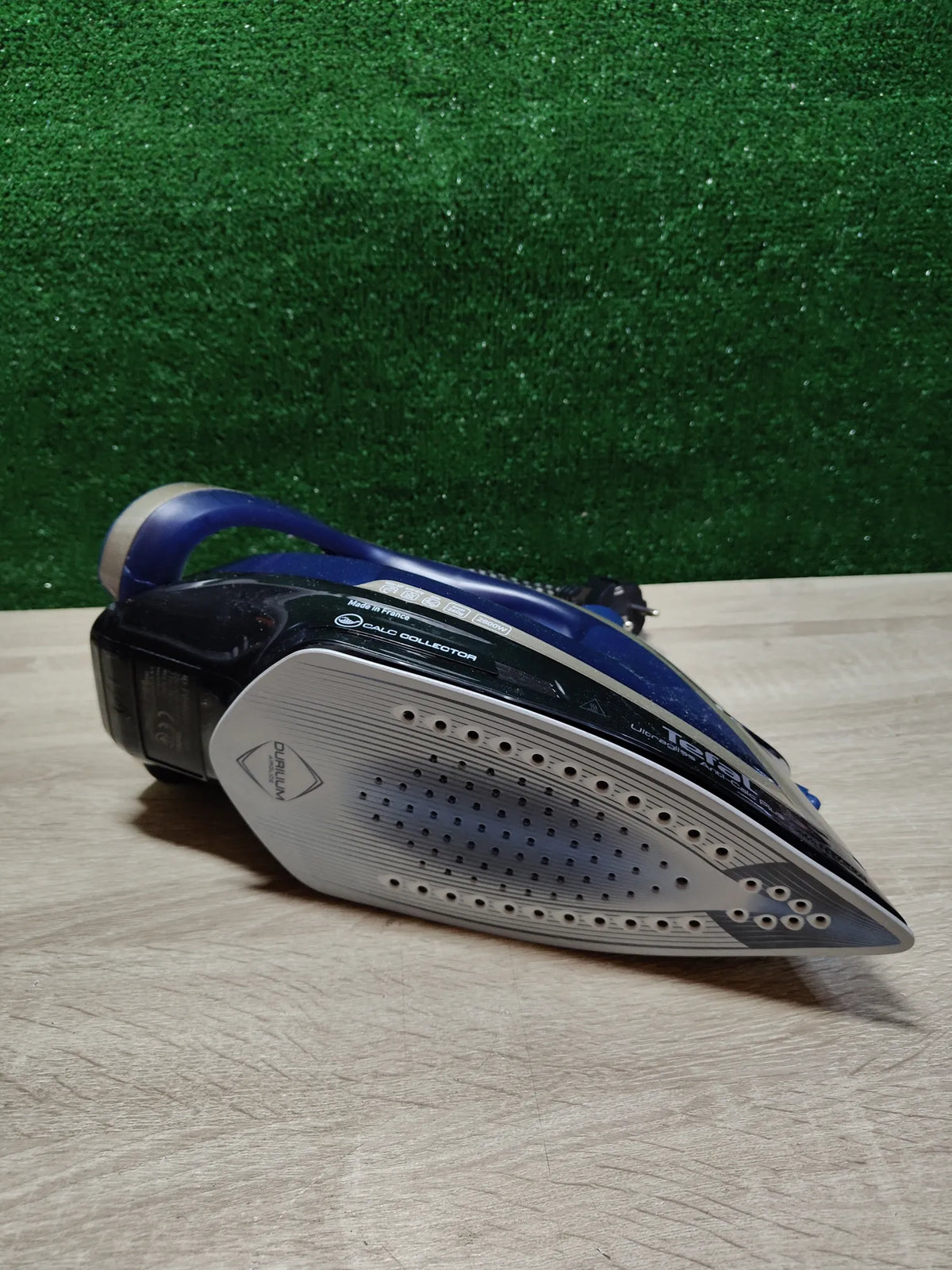 Plancha de vapor antical Tefal