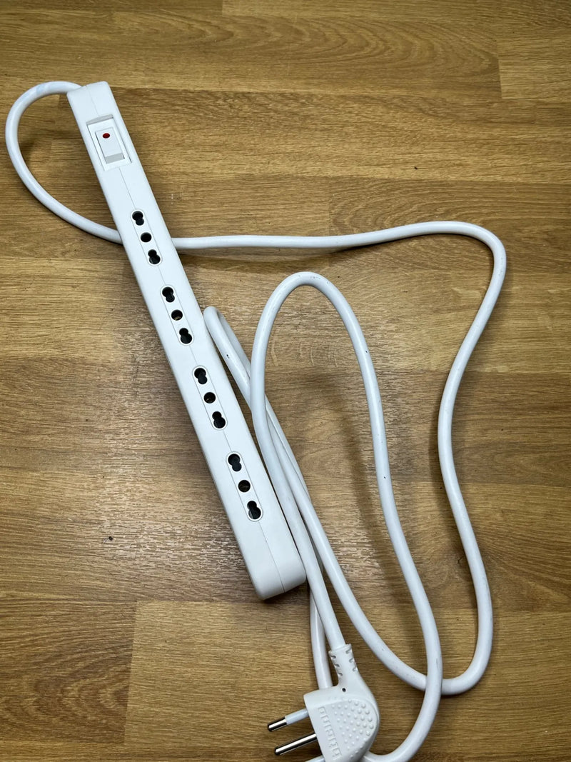 Regleta con Interruptor de Seguridad BTicino
