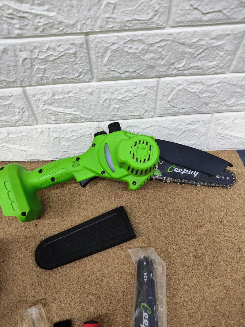 Mini motosierra inalámbrica CEEPUY
