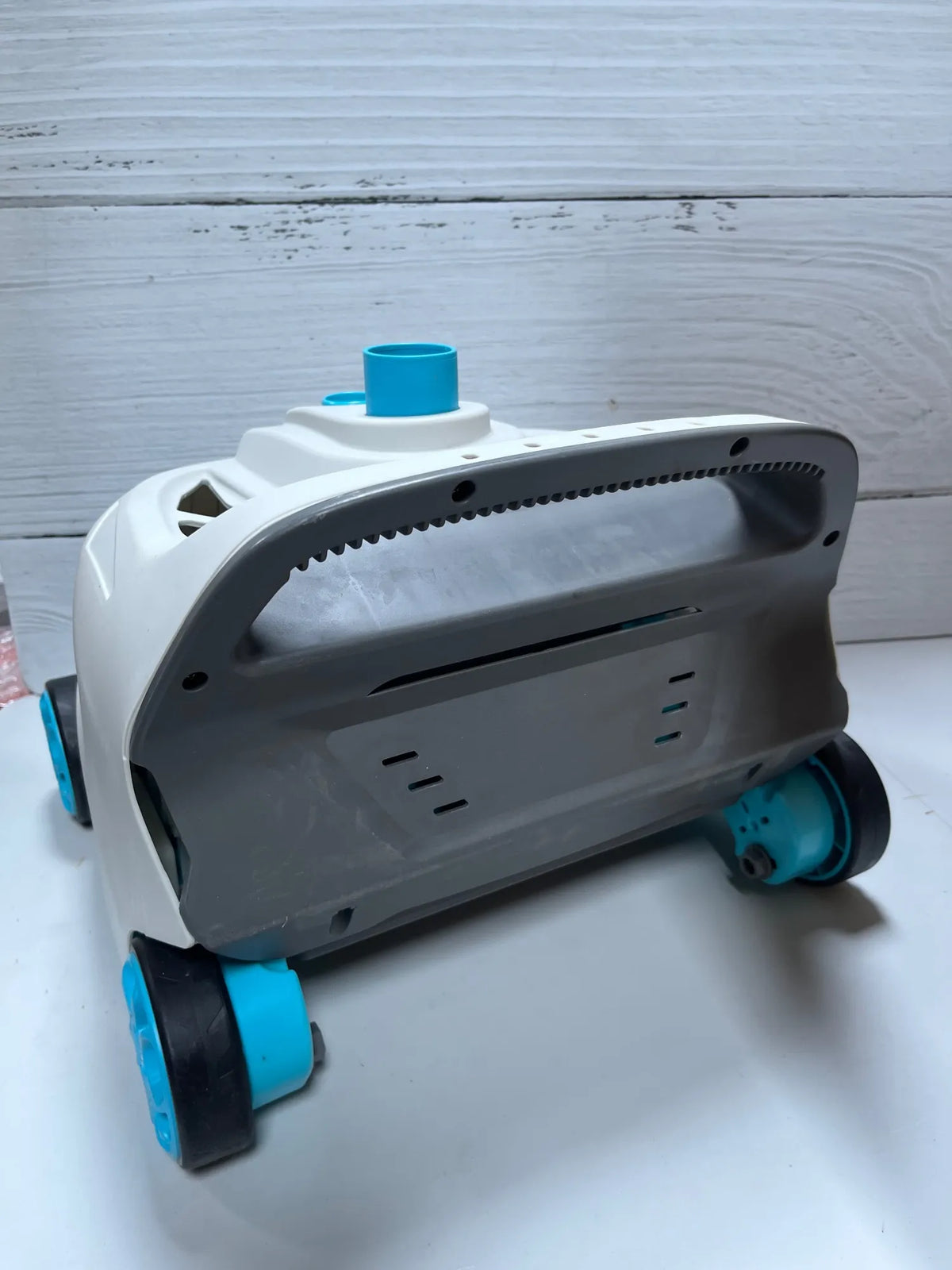 Limpiafondo Piscina Desmontable Intex
