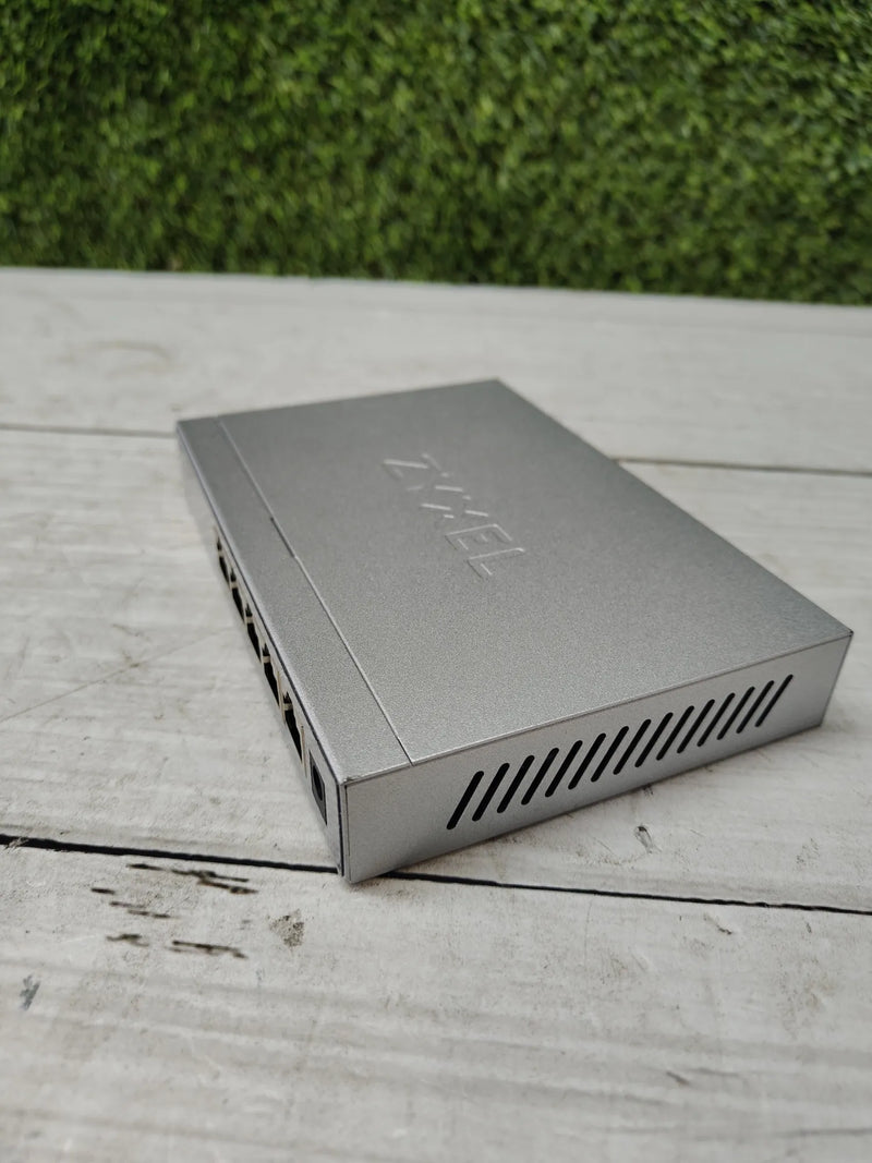 Conmutador ethernet de 5 puertos - Zyxel