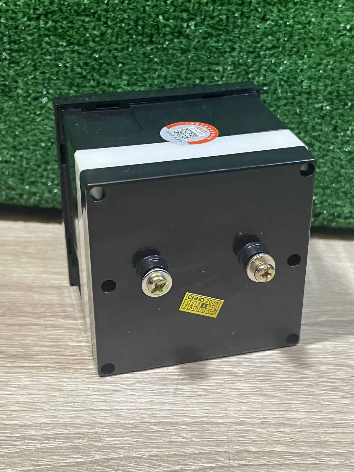 Voltímetro analógico Fafeicy AC 0-500V
