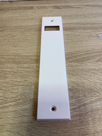 Tapa protectora para pasador de correa de persiana