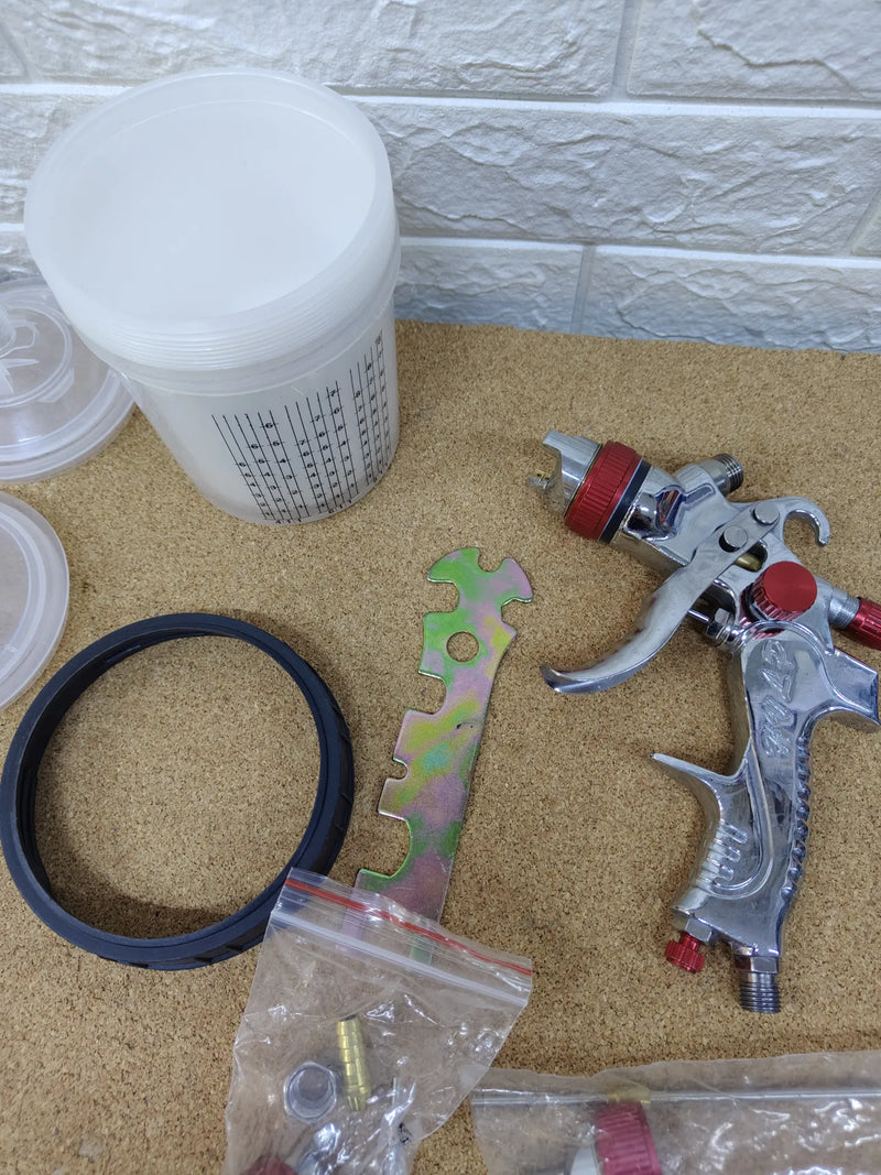 Pistola de Pintura HVLP con 4 Boquillas