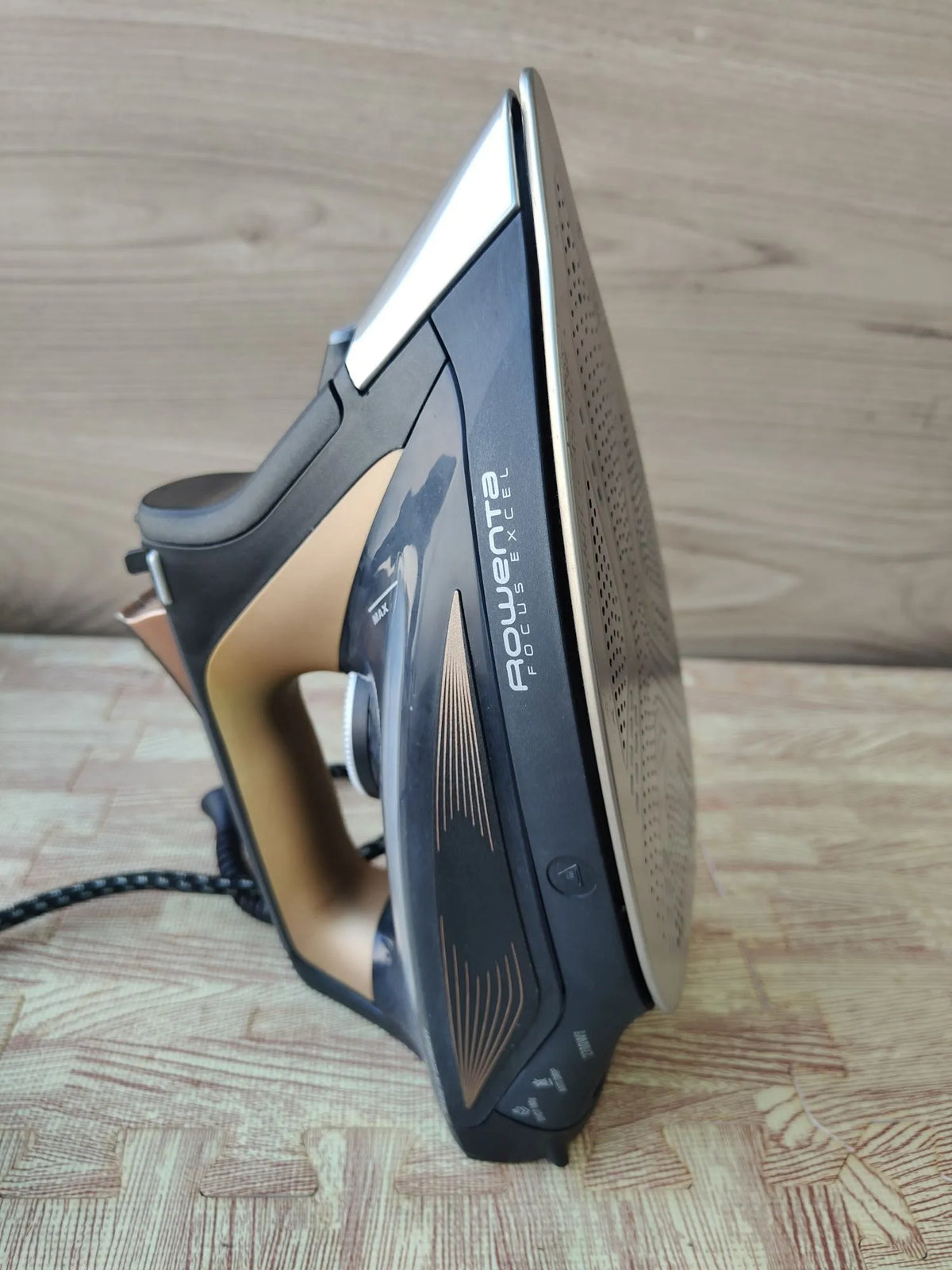 Plancha de vapor vertical - Rowenta