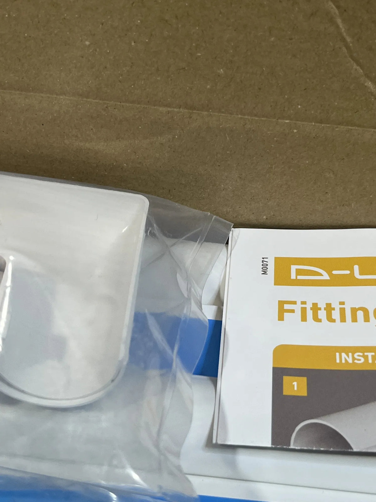 Canaletas adhesivas de PVC D-Line