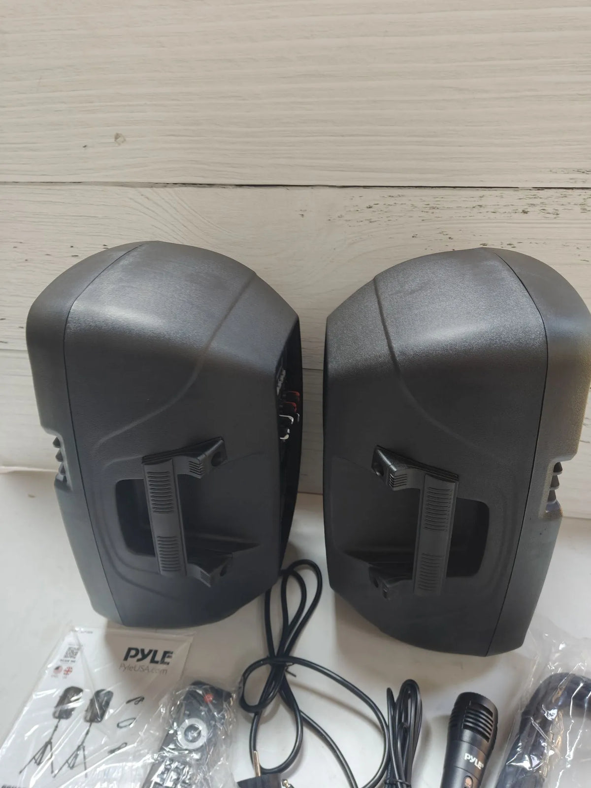 Altavoz autoamplificado Bluetooth - Pyle