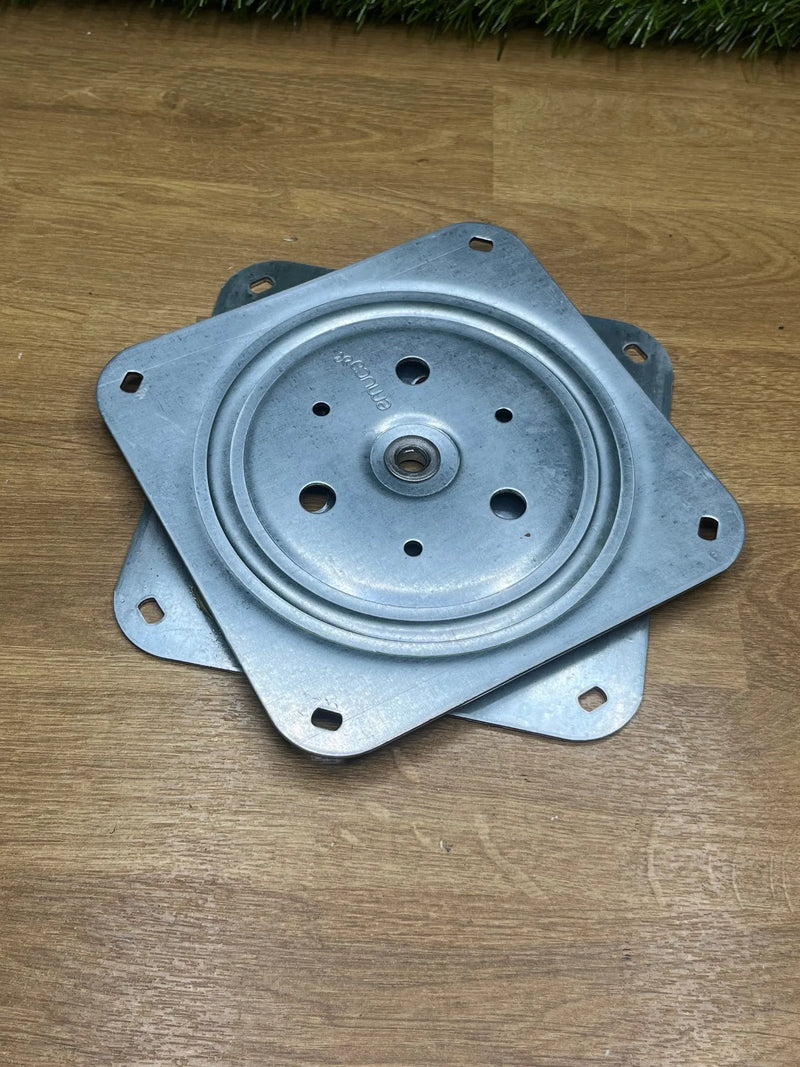 Base giratoria para Mueble Emuca