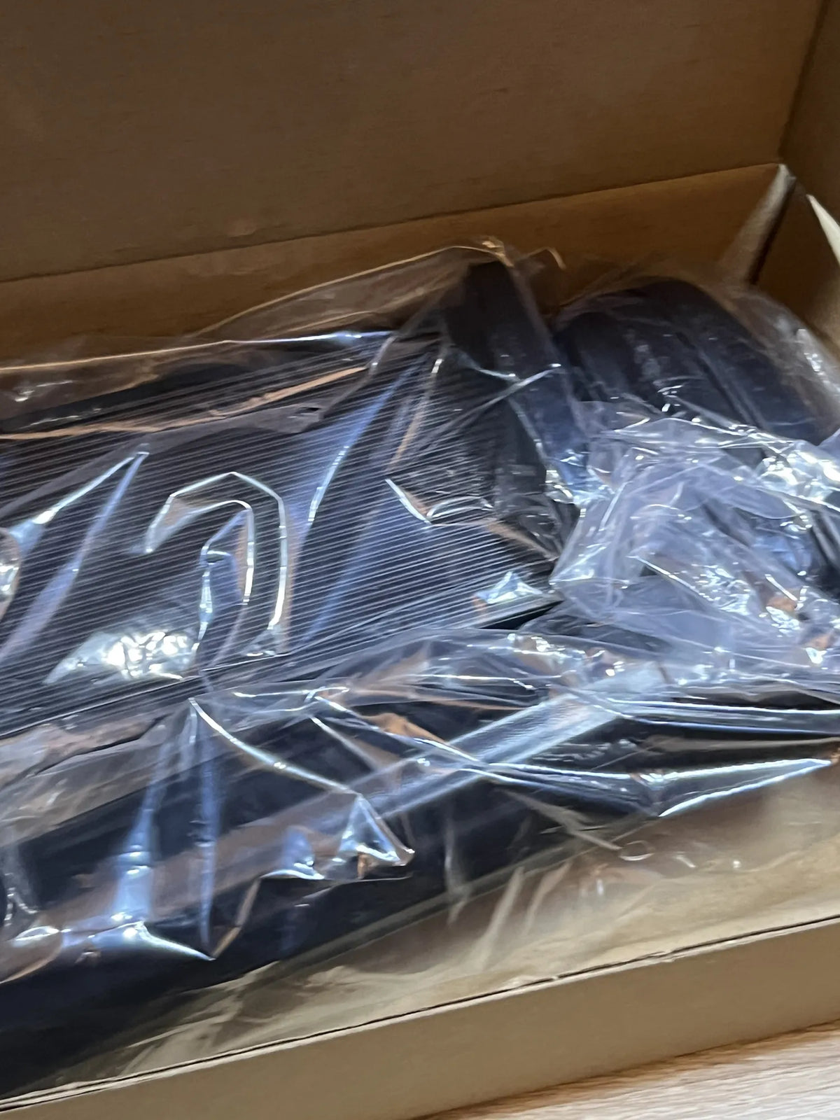 Soportes Tablet móviles con Pinza Tryone
