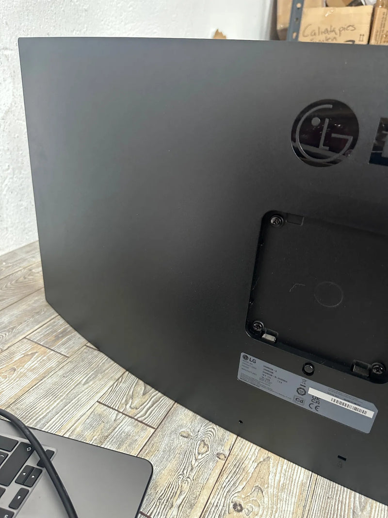 Monitor curvo LG