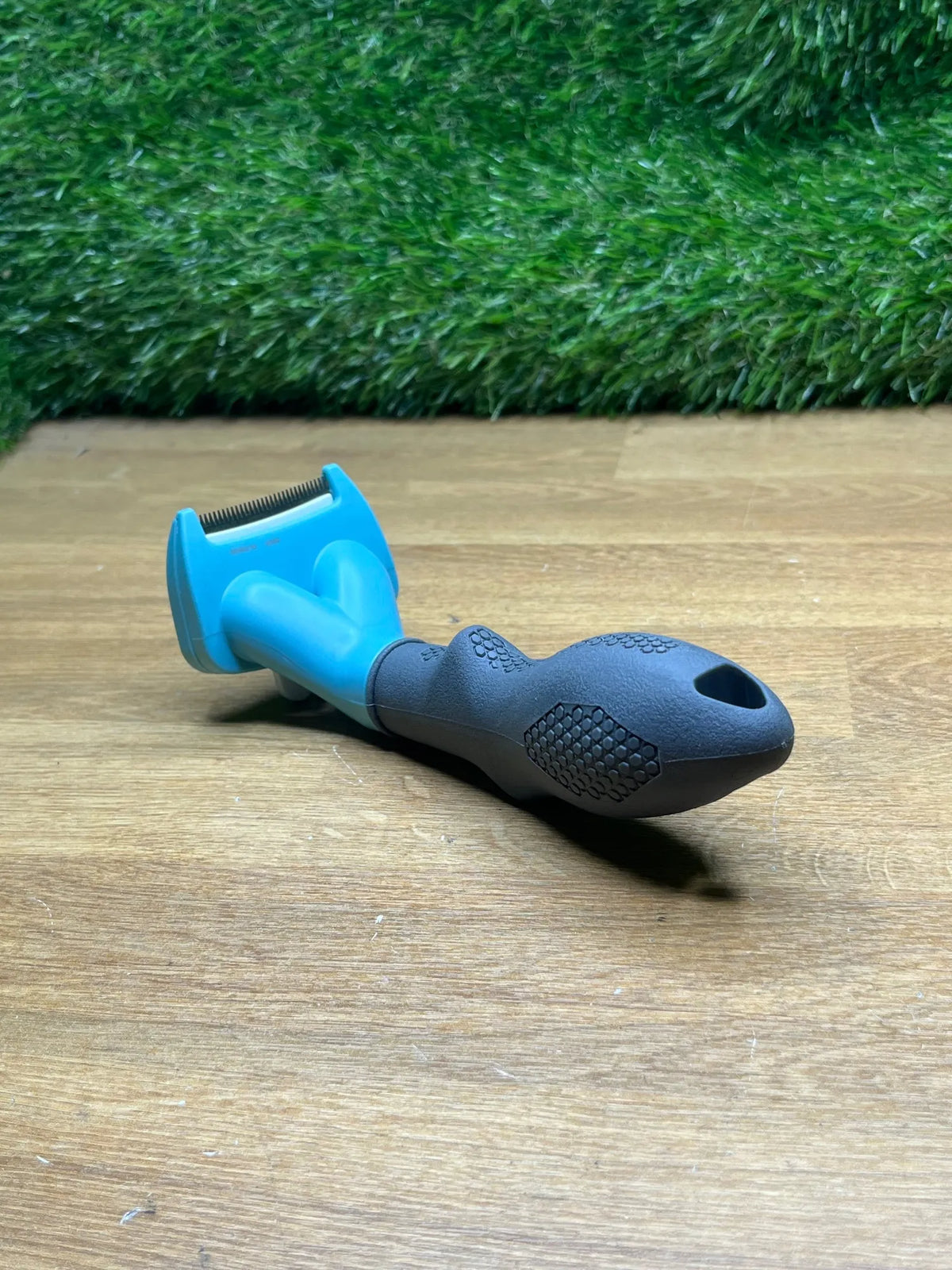 Cepillo para Gatos pequeños de Pelo Corto FURminator