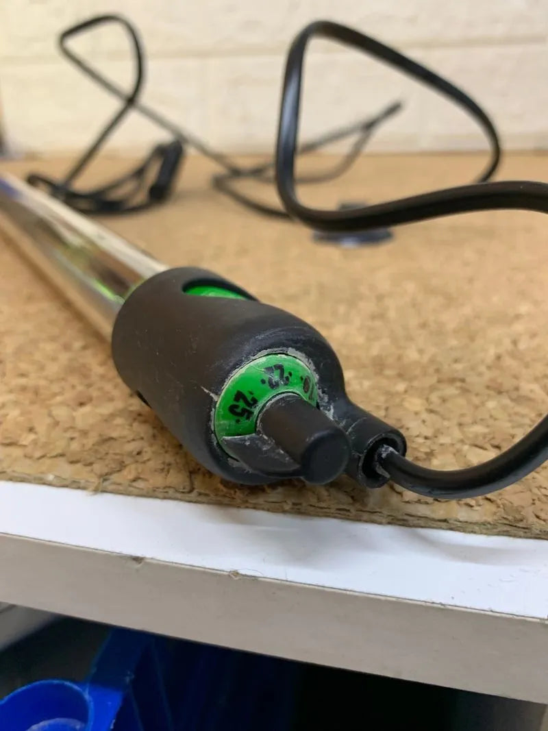 Calentador de acuario Tetra HT 100