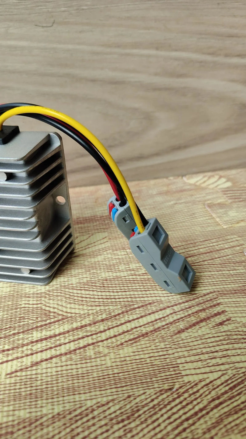Convertidor de tensión 10A 120W