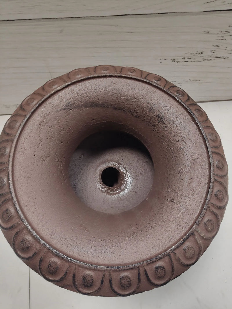 Maceta de diseño de hierro