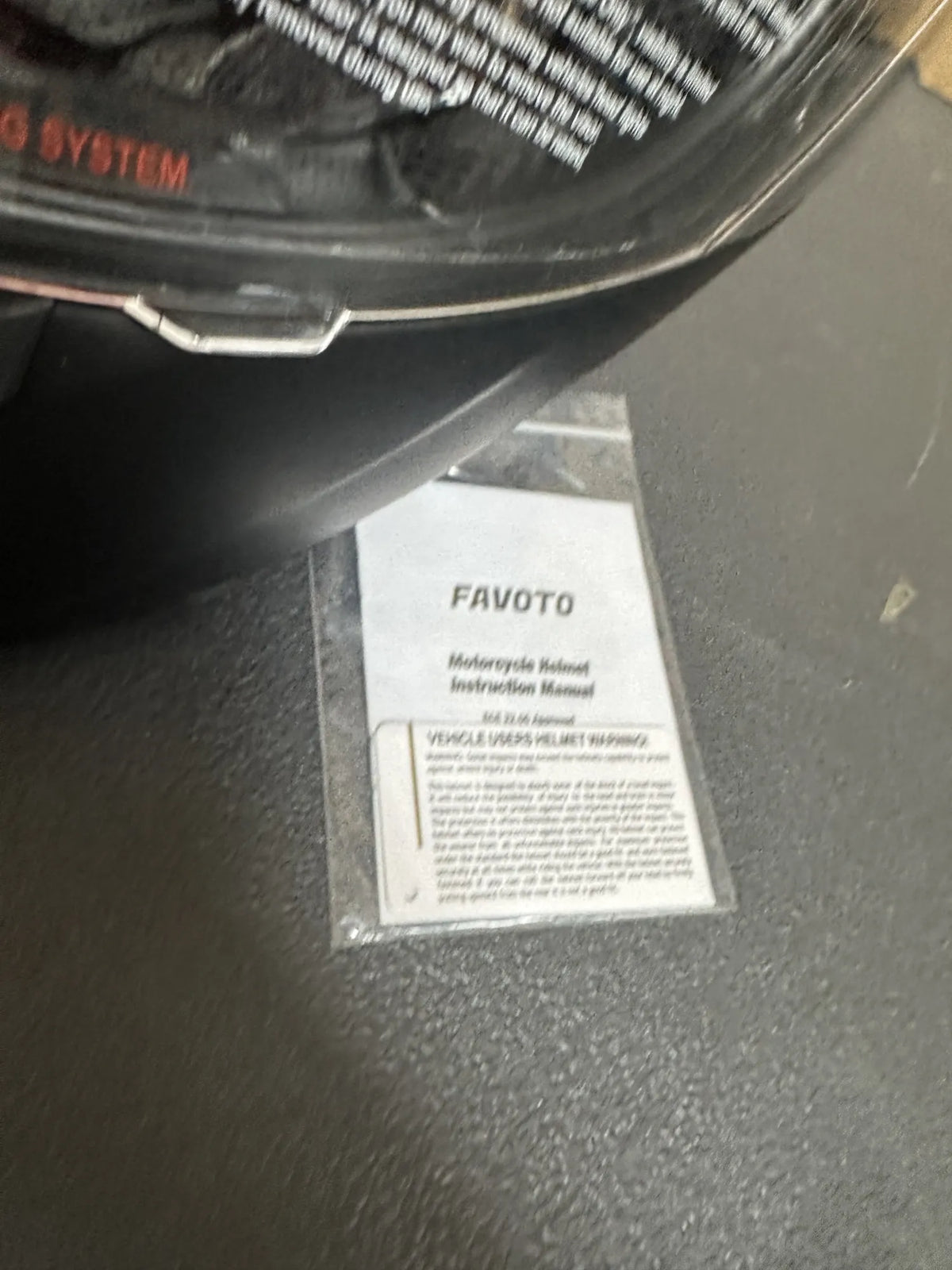 Casco integral Favoto