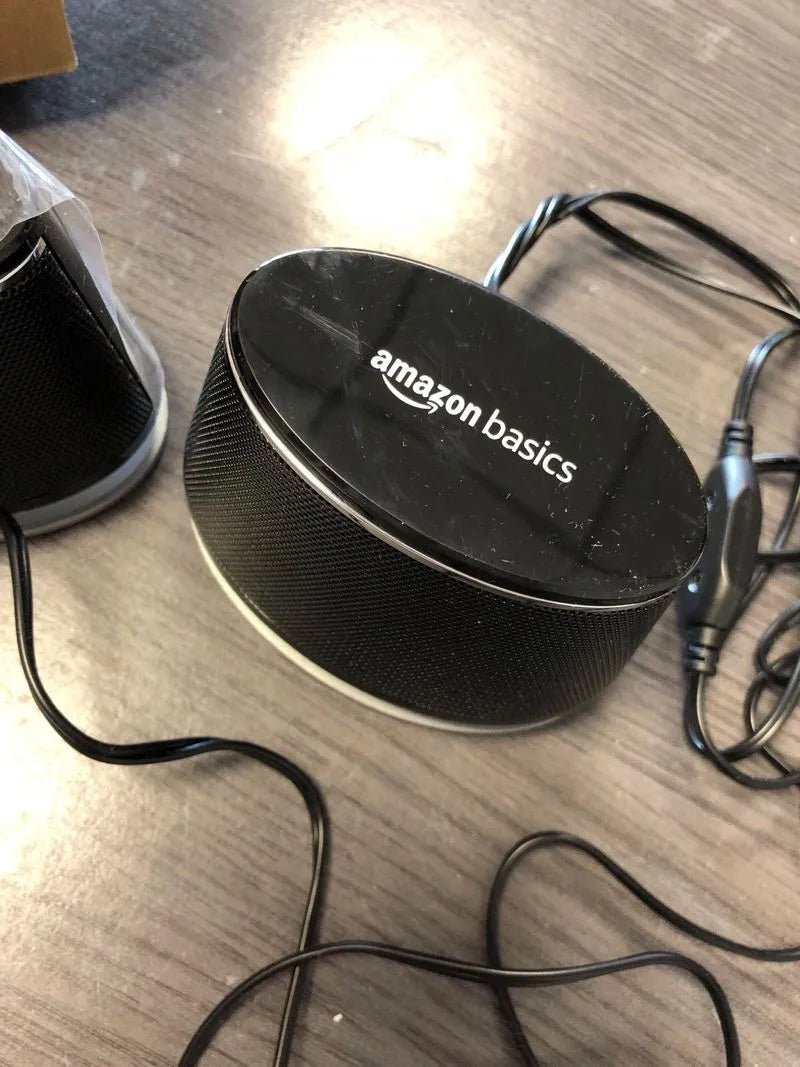 Bocina 2.0 para PC - Amazon Basics