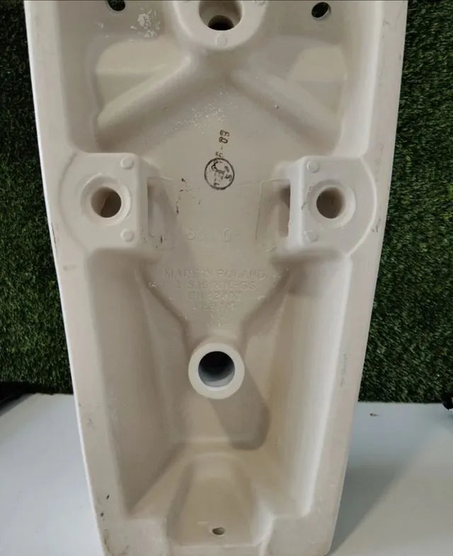 Entrada trasera con tapa - Urinal Roca Nexo