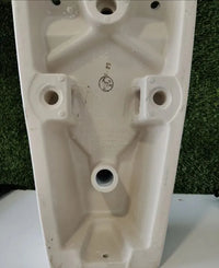 Entrada trasera con tapa - Urinal Roca Nexo
