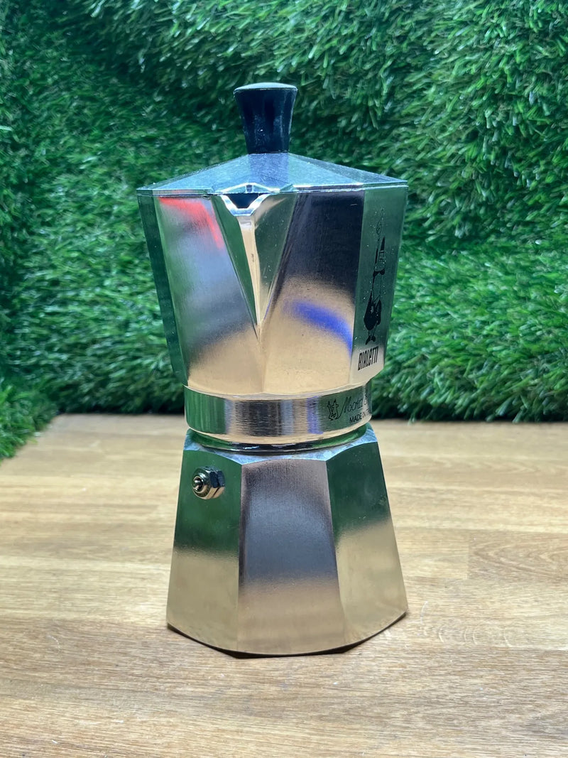 Cafetera de Aluminio 6 Tazas Bialetti