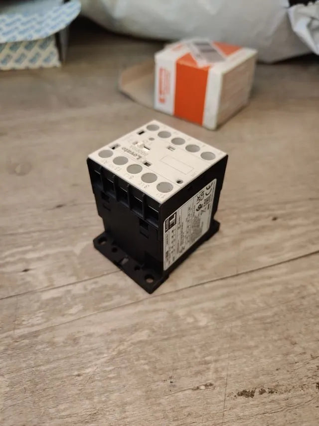 Minicontactor tripolar Ac3 - LOVATO