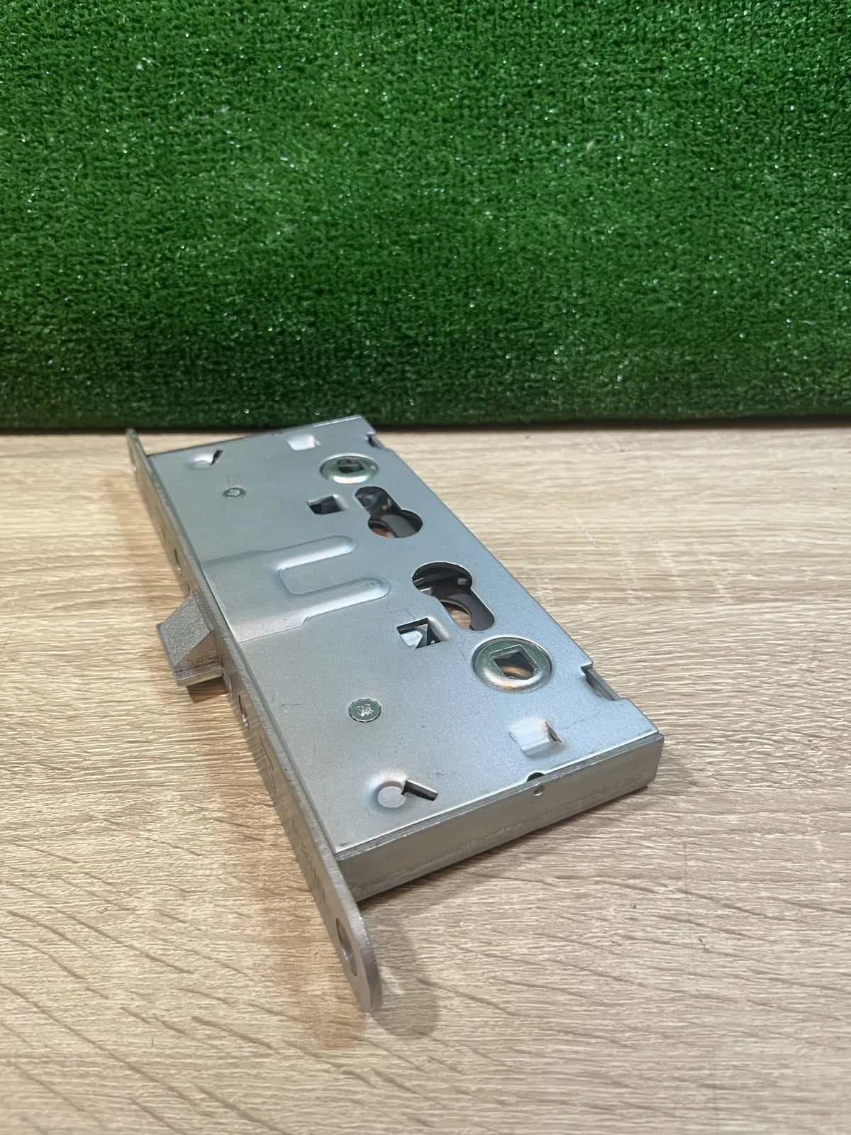 Cerradura Homologada para Puertas Amig