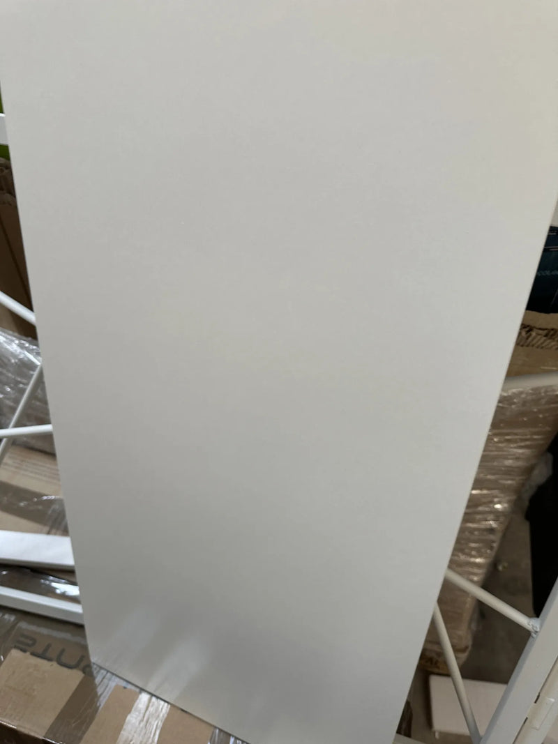 Escritorio de ordenador CubiCubi