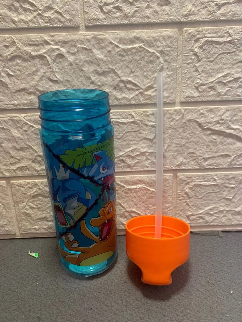 Botella de agua para niños