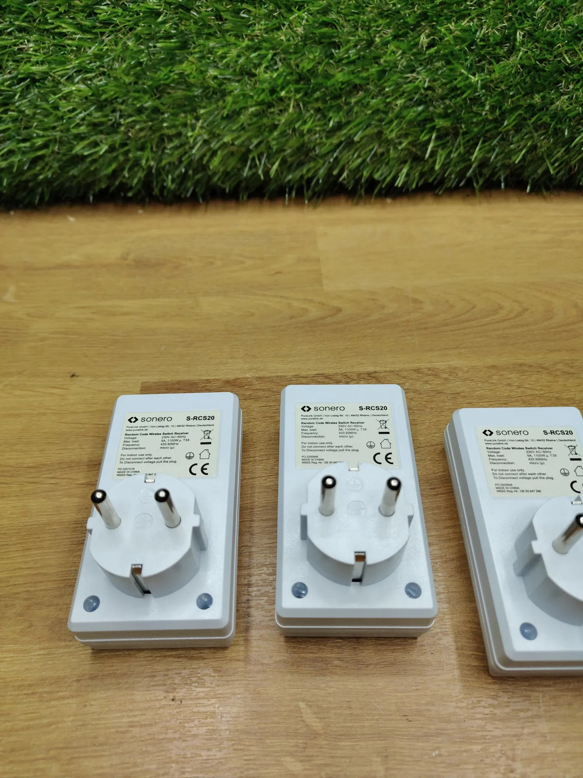 Juego de enchufes controlados SONERO