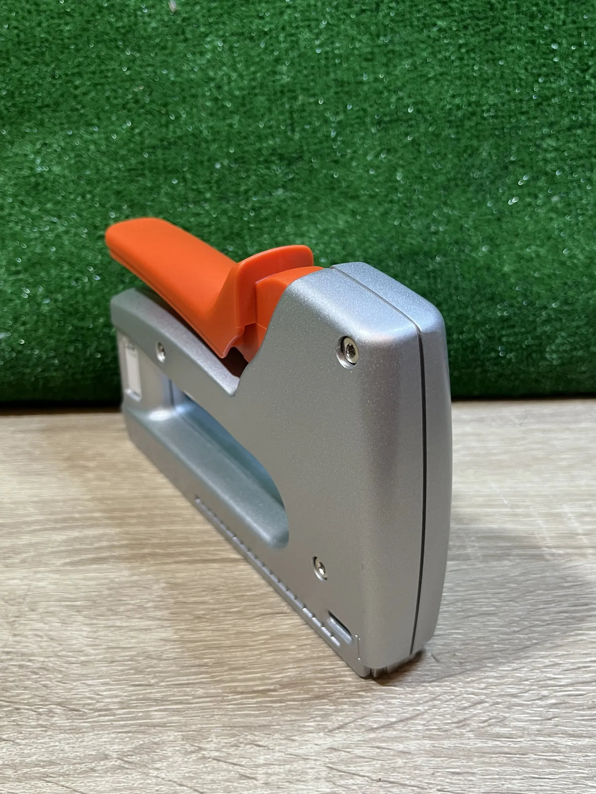 Pistola Grapadora/Clavadora Metálica Tacwise