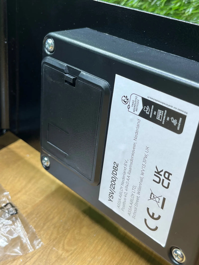 Caja Fuerte Básica Yale