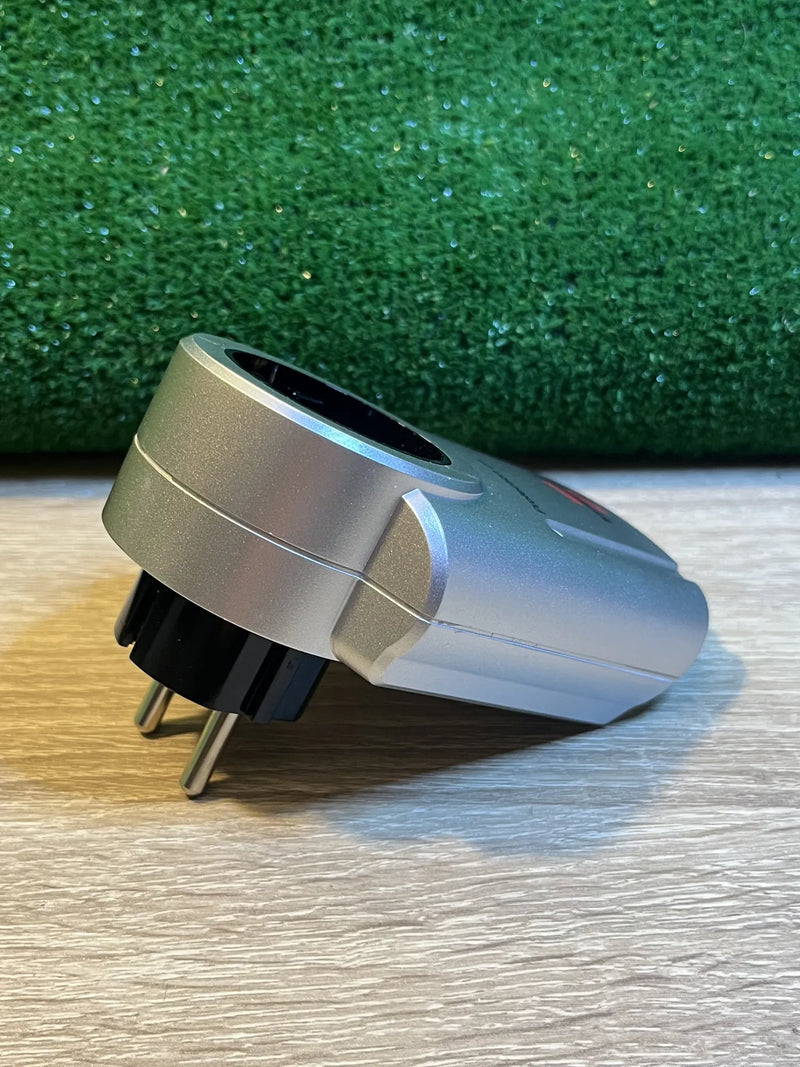 Adaptador enchufe con protección Brennenstuhl