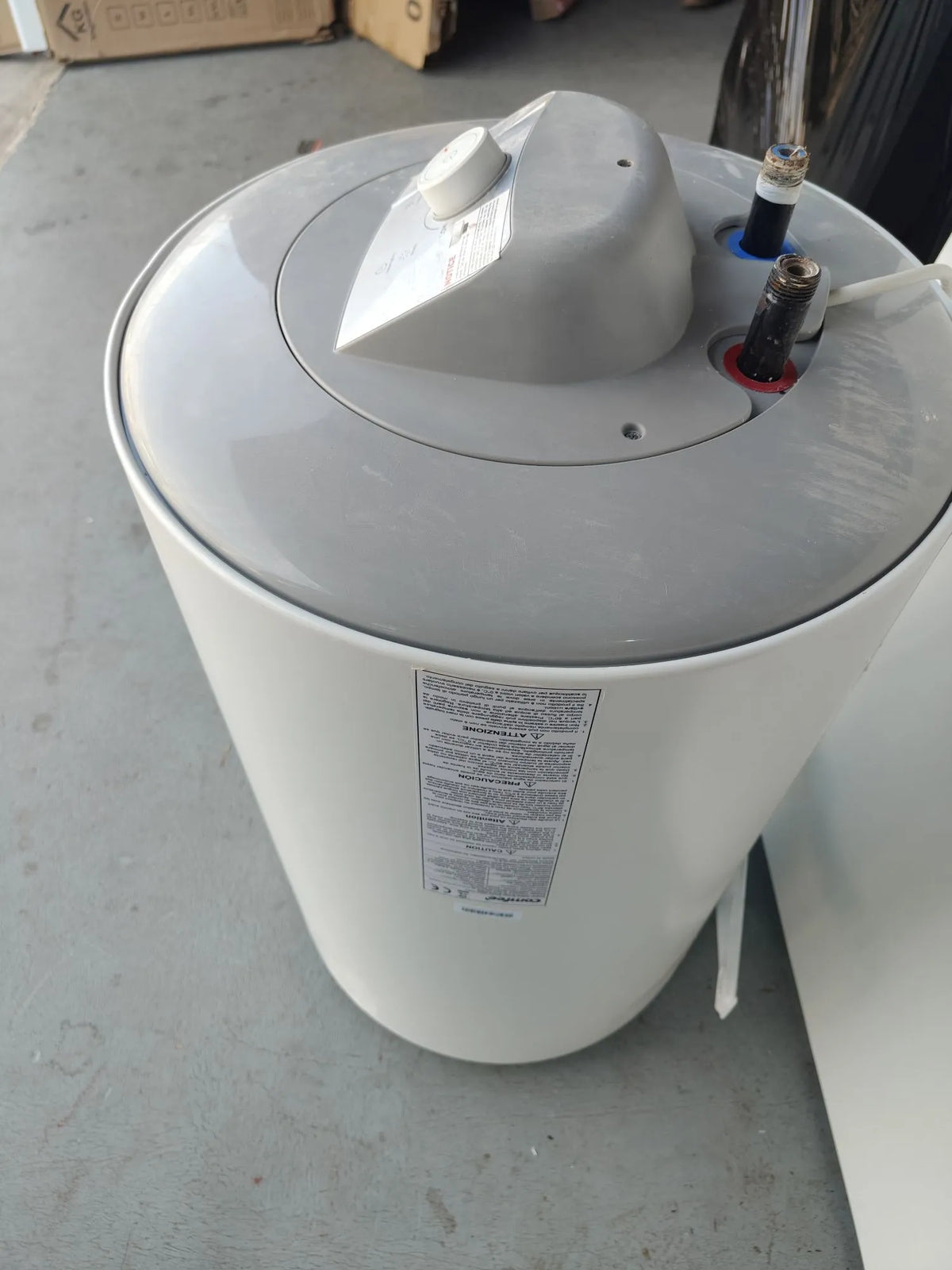 Calentador de agua eléctrico - Comfee