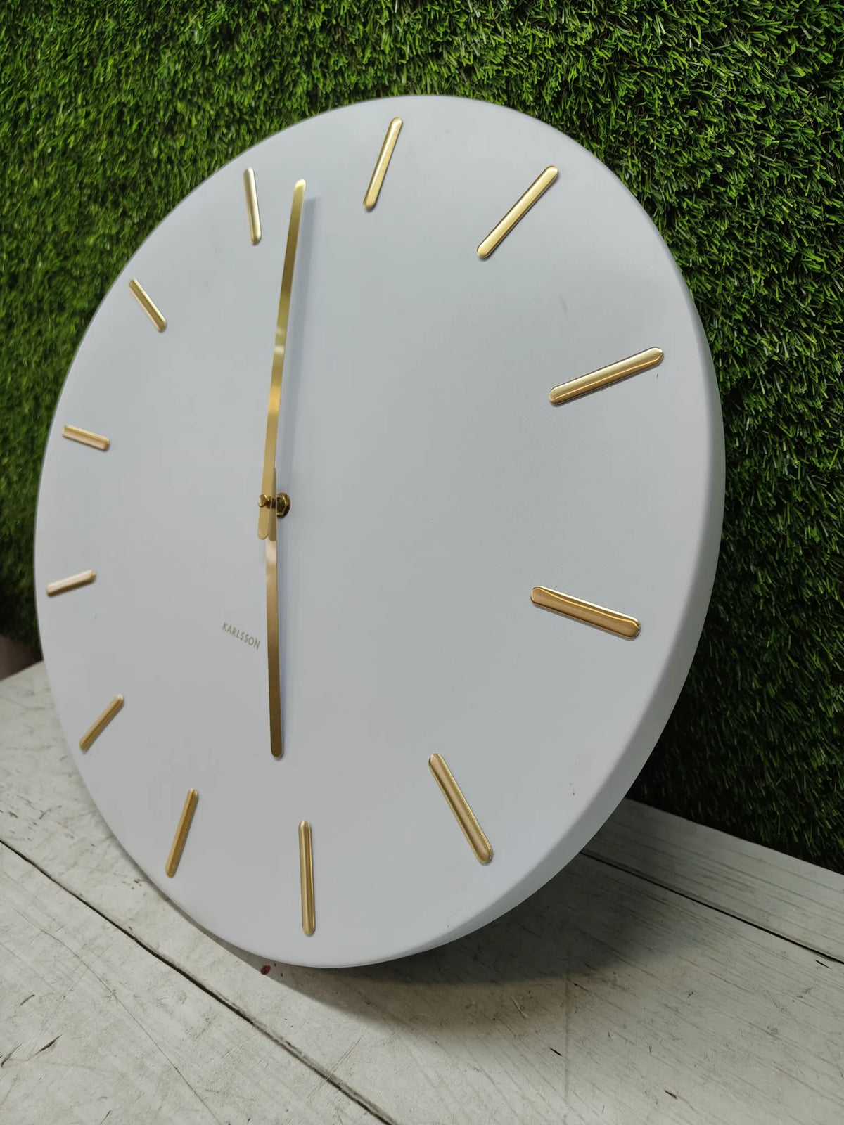 Reloj silencioso para colgar de pared - Karlsson