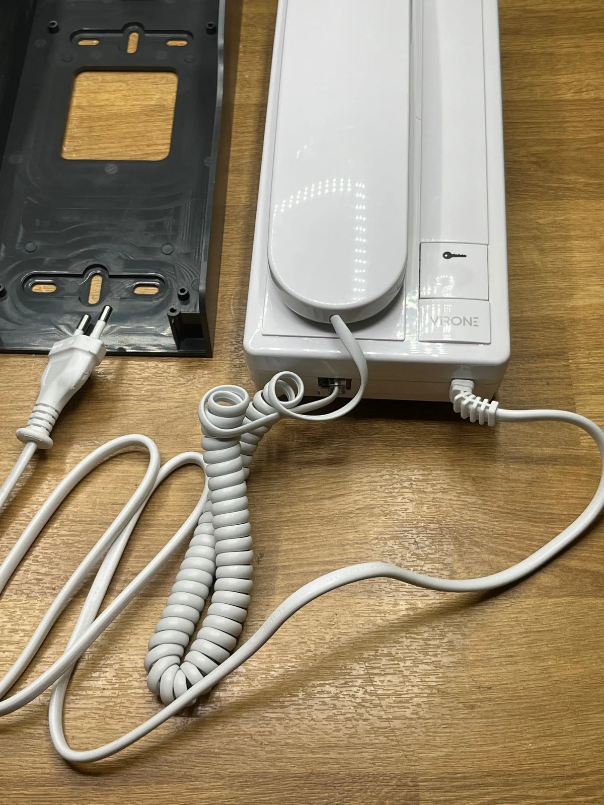 Kit de Intercomunicador de Superficie Unifamiliar Virone