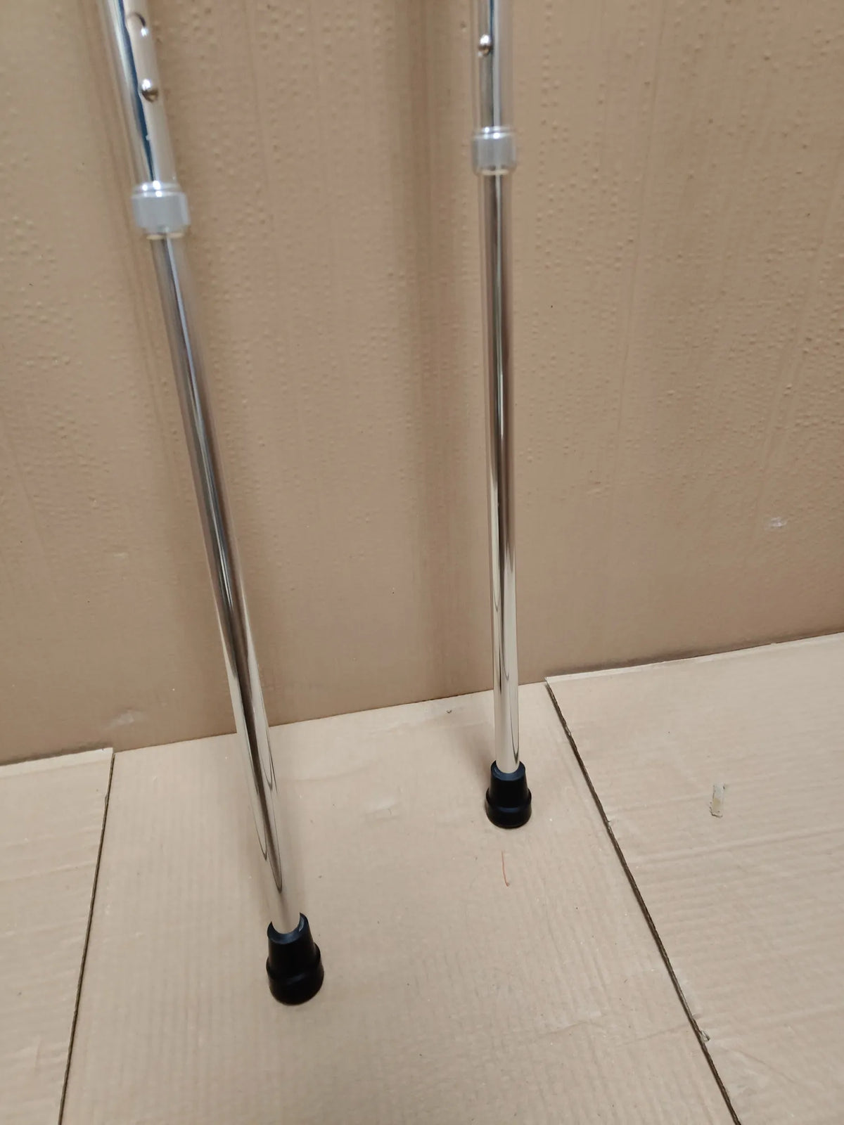 Muletas con altura ajustable