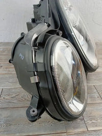 Faro principal Bi-Xenon HELLA