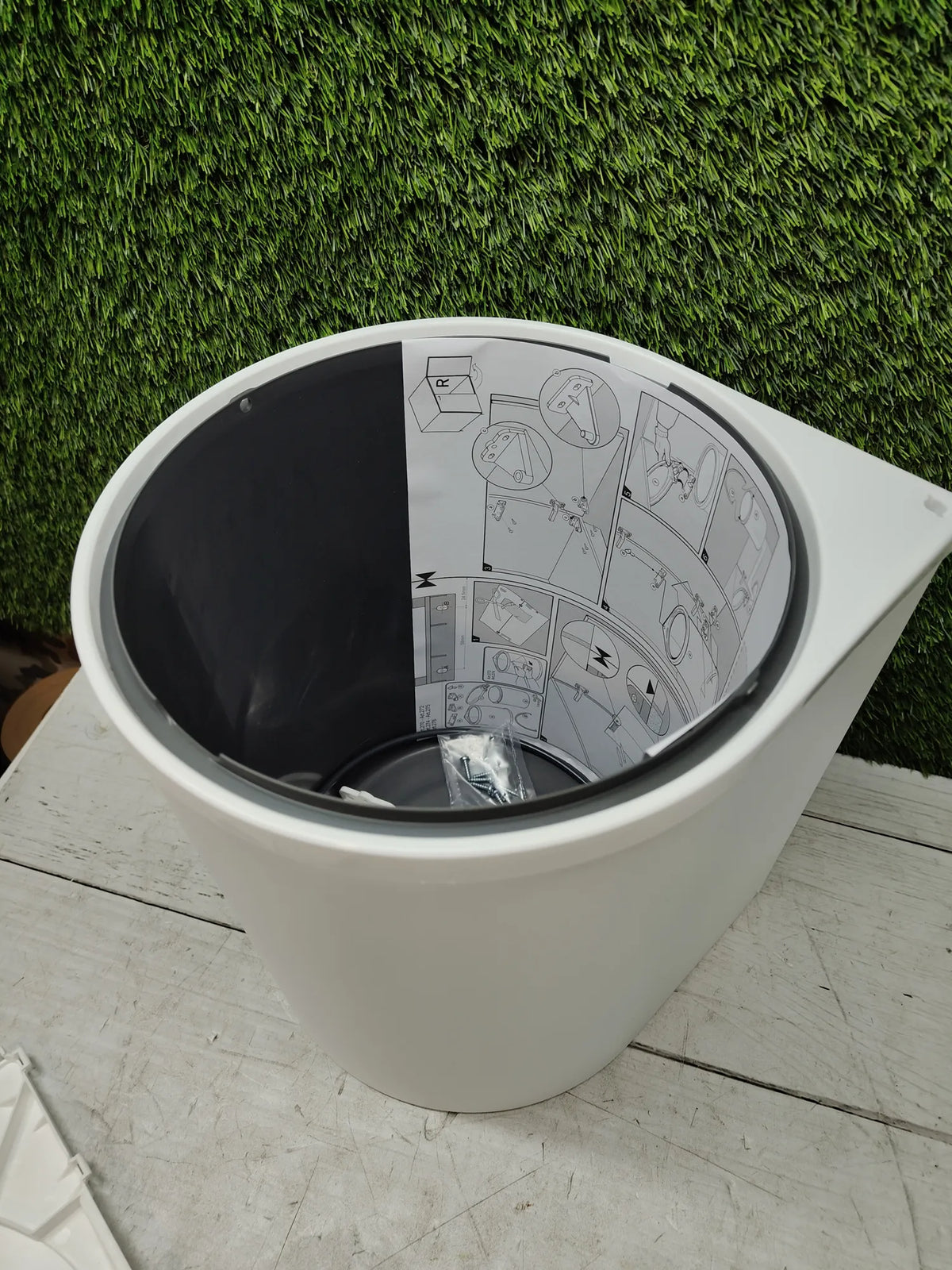 Cubo de basura para puerta de armario - Emuca