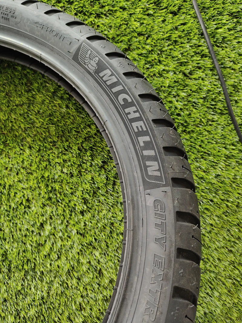 Neumático de moto 90/90-18 - Michelin