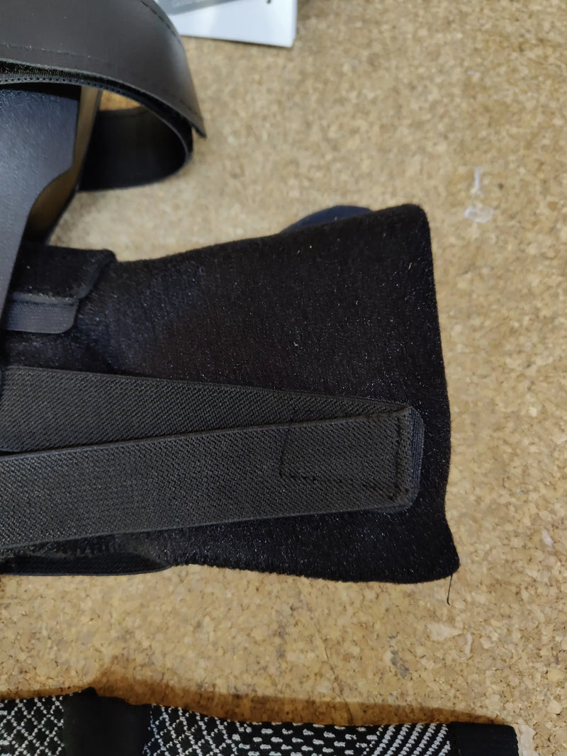Tobillera ajustable con placa de PE