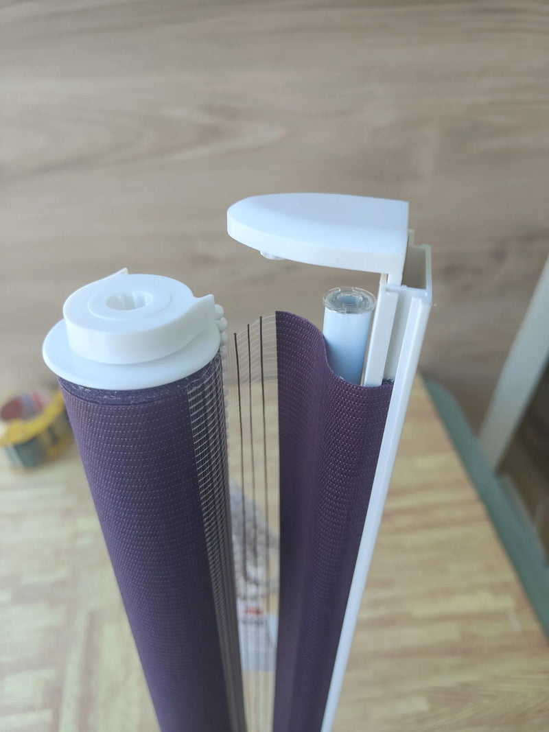 Estor enrollable de doble capa morado