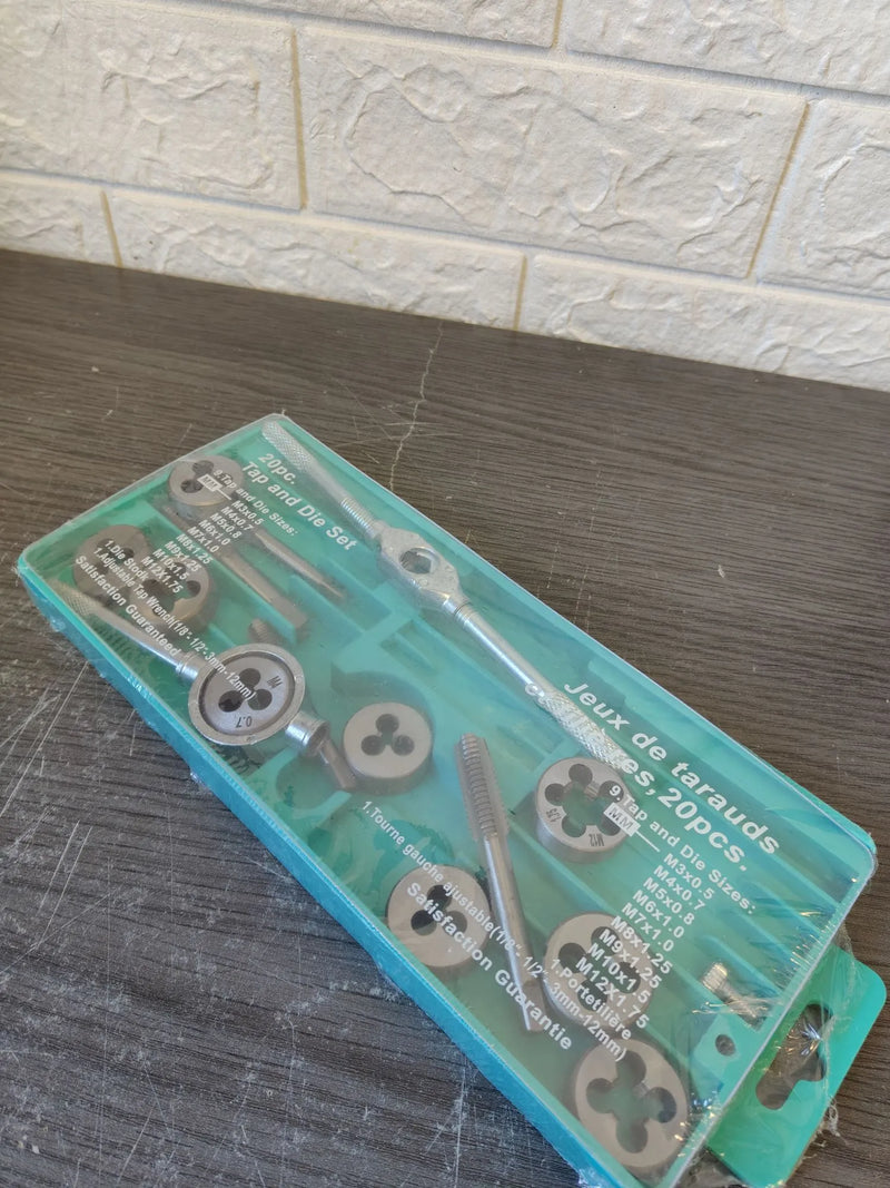 Juego de Machos de Roscar