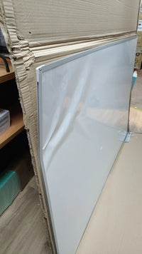 Pizarra magnética de acero con marco de aluminio 1800x1200mm