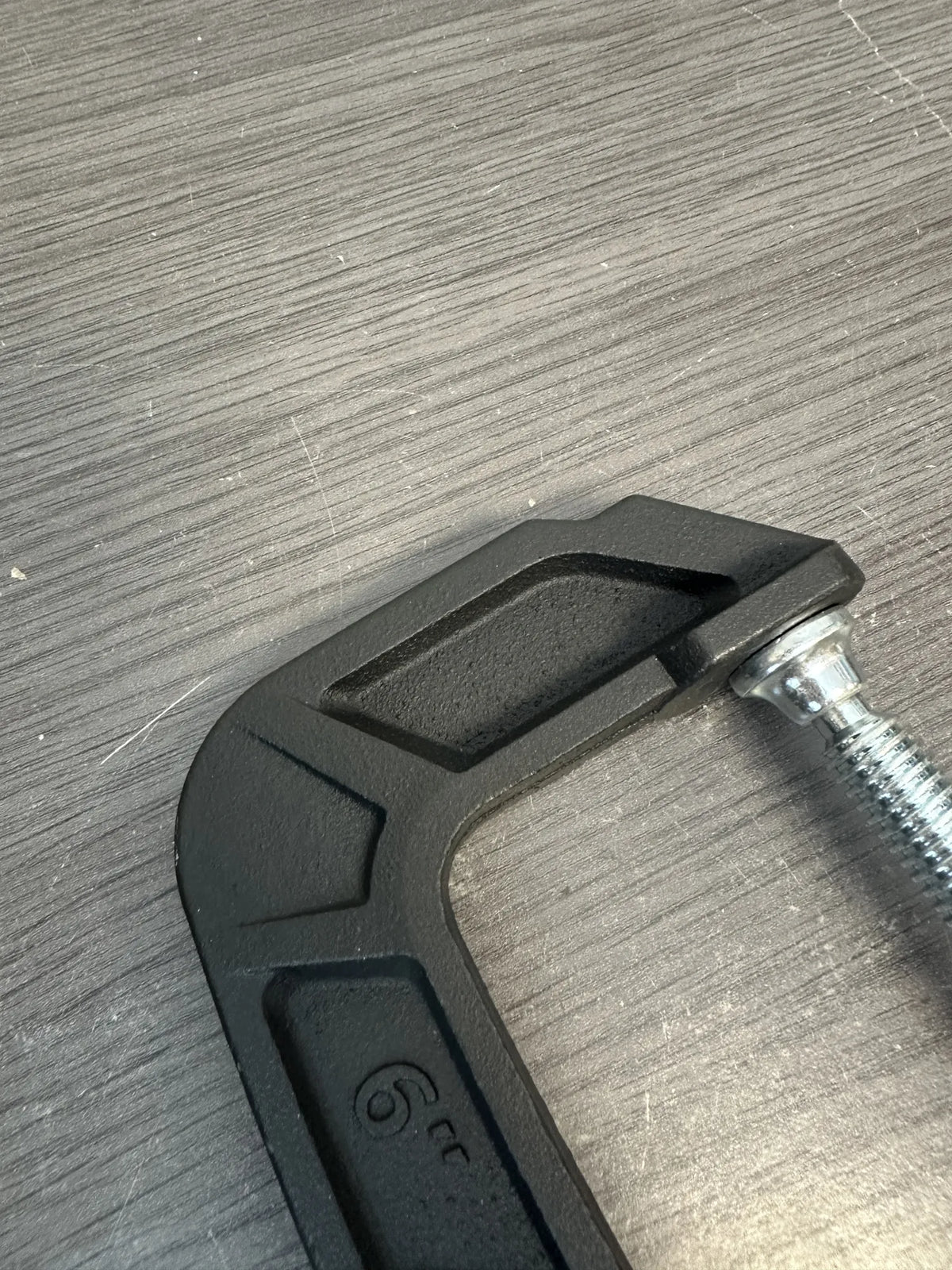 Tornillo de apriete