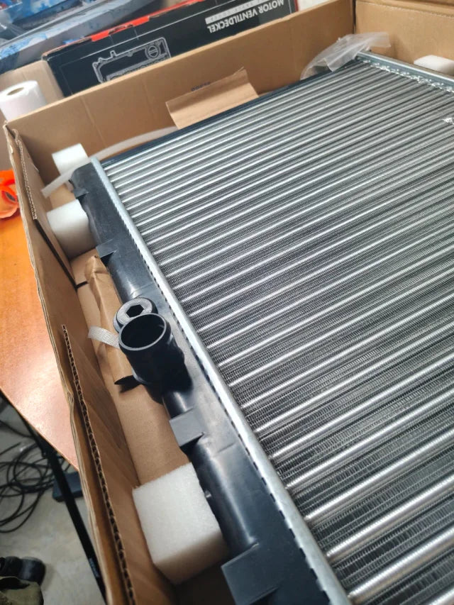 NISSENS 63502 Radiador Refrigeración Motor
