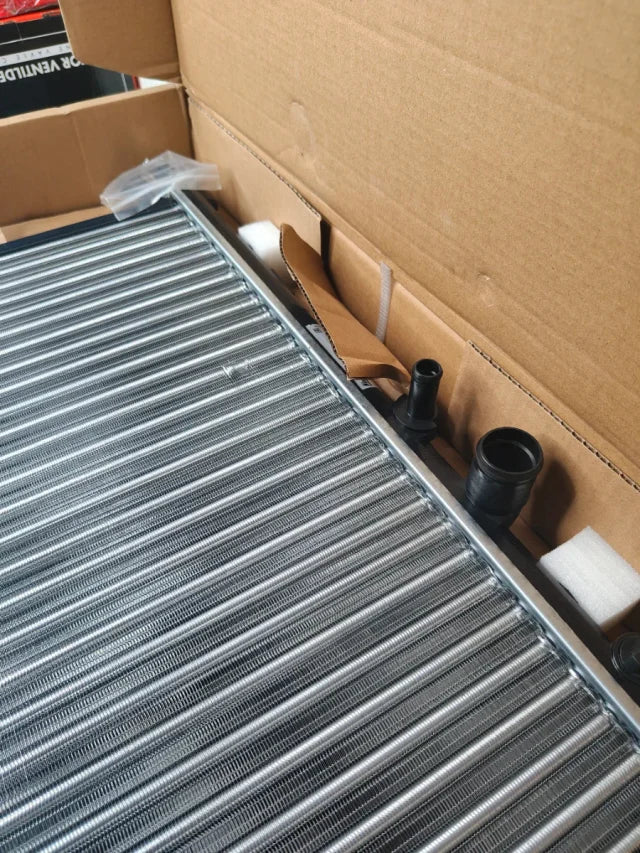 NISSENS 63502 Radiador Refrigeración Motor