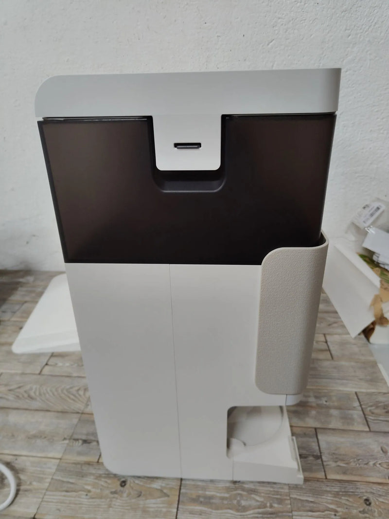 Aspirador con base - iRobot
