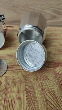 Cafetera italiana de inducción, aluminio, color plata, 9
