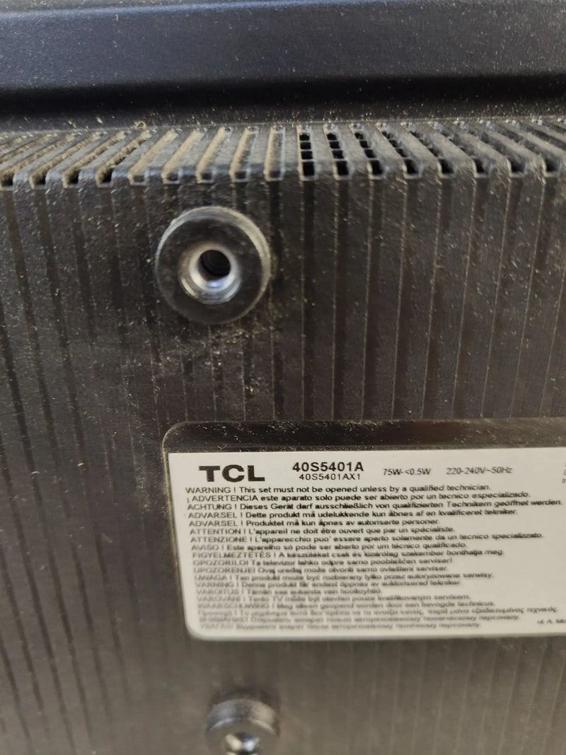 Televisión Smart TV 40" - TCL